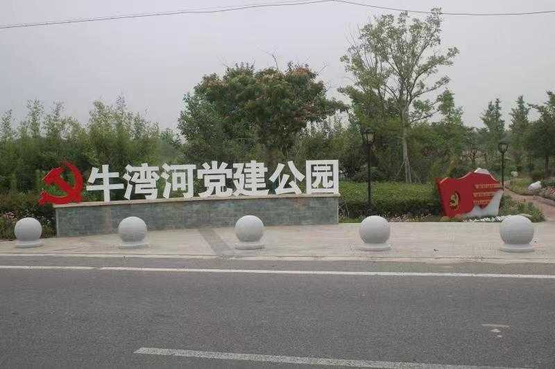 01.jpg