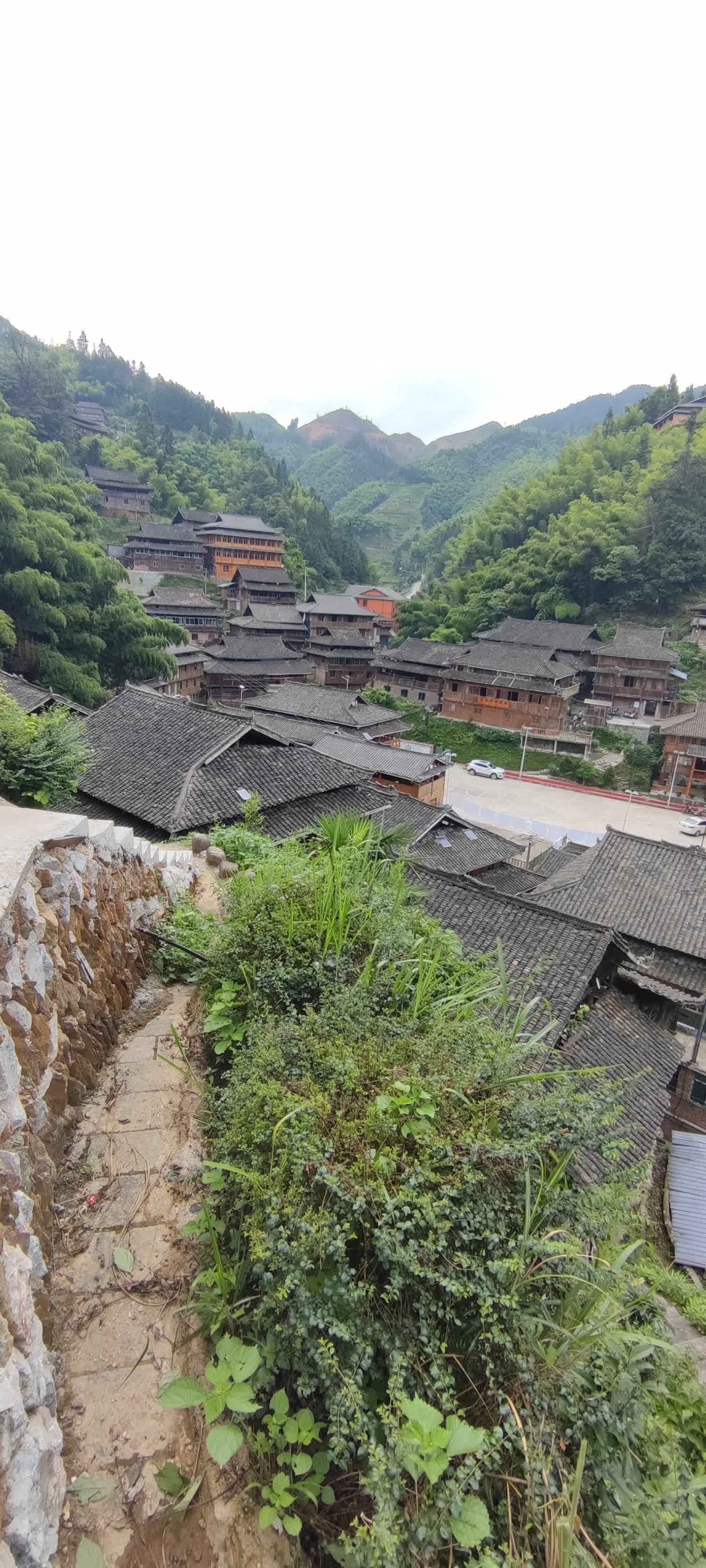 162815ygcd2hazagijbaw7.jpg