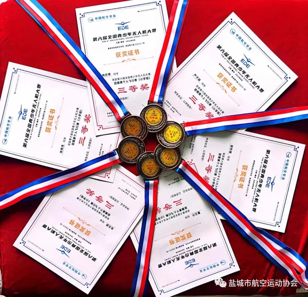 092531s0a788188xz3aat3.png