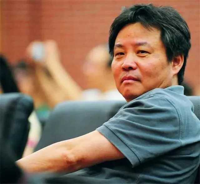 【泛舟博闻】励志故事：这七位名人的高考故事，太励志了！-3.jpg