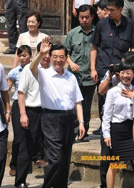 胡锦涛回乡祭祖.jpg