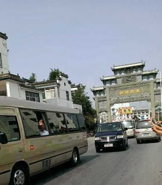 胡锦涛回乡祭祖_5.jpg