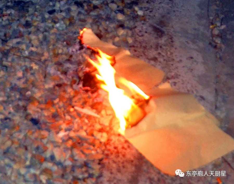 【东台人文】东台古老的民俗——中元节的“斋孤”_3.jpg