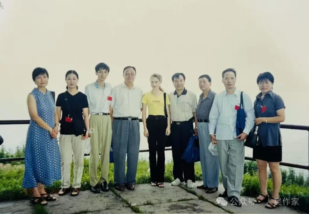 115528xh3th94thaih1ii8.jpeg