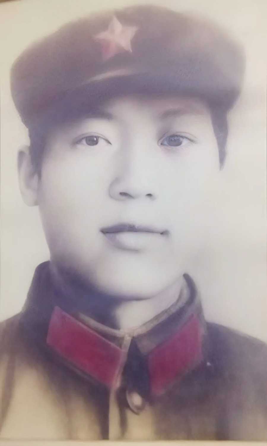 41年绕地球10圈！老兵日行6万步，秘密“曝光”_4.jpg