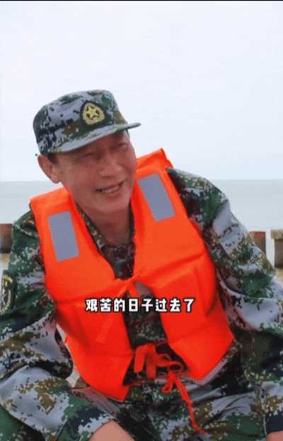 41年绕地球10圈！老兵日行6万步，秘密“曝光”.jpg